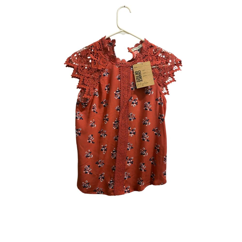 NWT Chance or Fate Coral Floral Lace Accent Blouse Top - Size Small